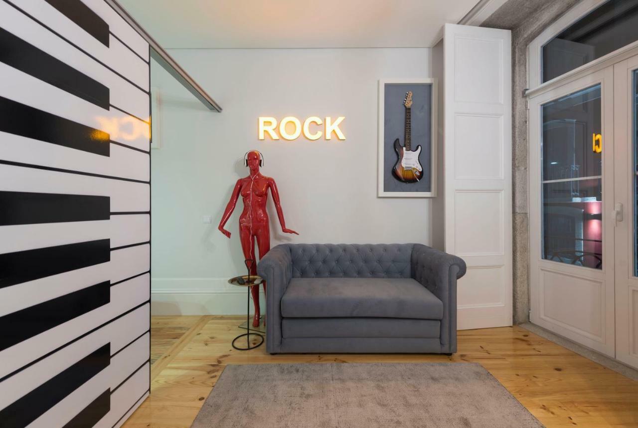Almada Music Apartment Porto Luaran gambar