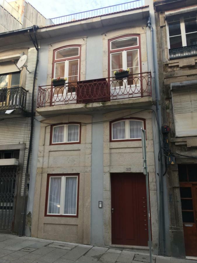 Almada Music Apartment Porto Luaran gambar